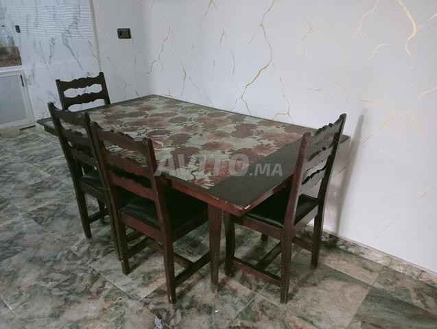 Belle table à vendre - 2