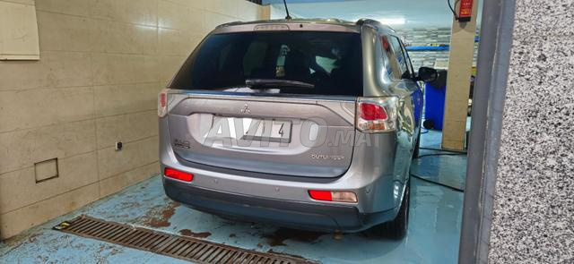 Mitsubishi Outlander ديزل يدوي 2016 في تمارة - 2
