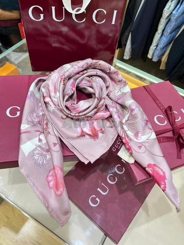وشاح Gucci 90/90 سم GC8329 - 2