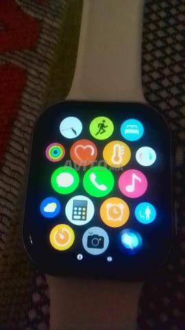 Montre watch intelligente et neuve avec son propre chargeur - 2