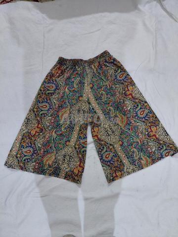 Short coloré pour les femmes