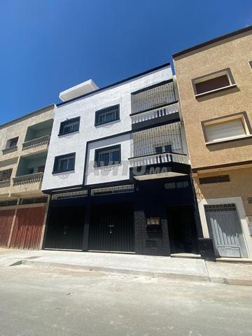 مركز طبي كبير للبيع