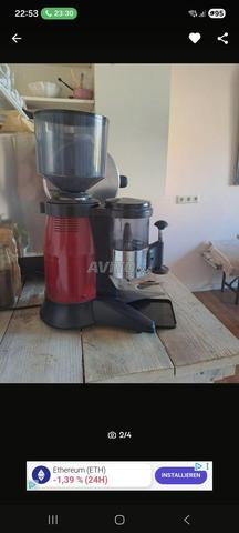 ماكينة قهوة GGM 3 – مستعملة بحالة ممتازة - 2