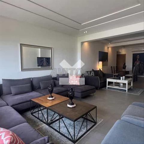 121487-بيع شقة في الدار البيضاء راسين بمساحة 192 متر مربع