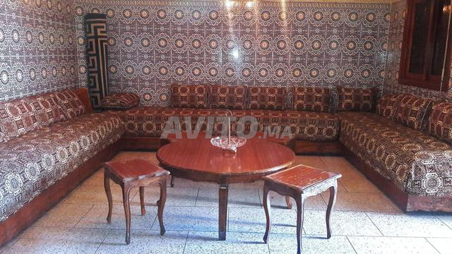 Table plus 4 cendriers - 2