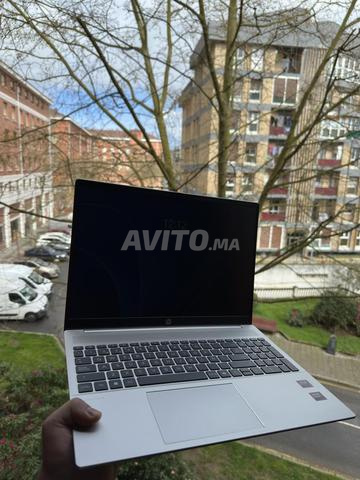 HP Ryzen 7 8840U 16GB 1TB SSD