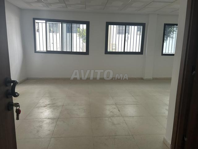 مكتب في الطابق الأرضي بوسكورة - 2