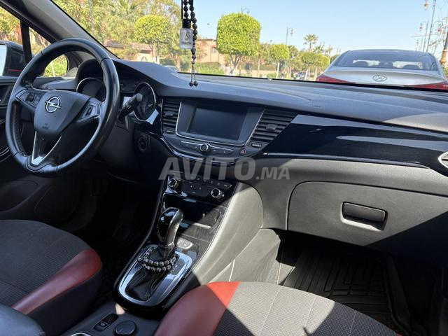 أوبل أسترا ديزل أوتوماتيك 2019 في مراكش