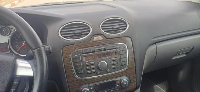 ford focus ghia
