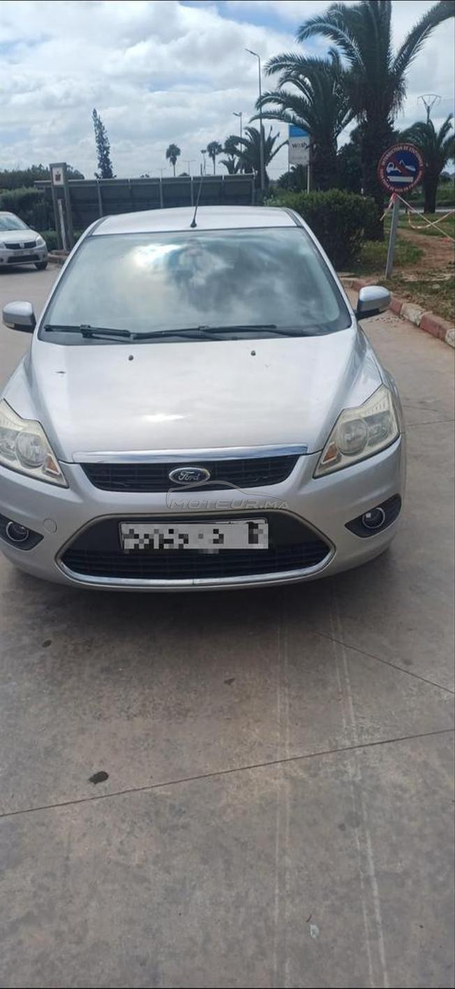 ford focus ghia
