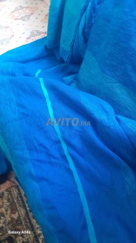 3 grands derz et 2 poufs - 2