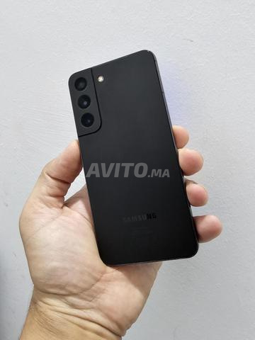 SAMSUNG GALAXY S22 - 2
