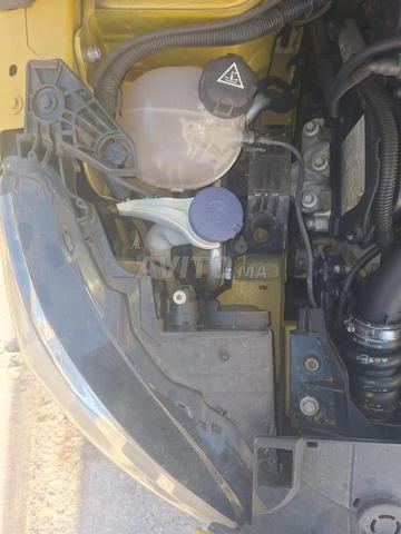 Peugeot 208 gt-line - 2