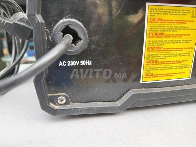 Chargeur batterie avec fonction démarrage rapide