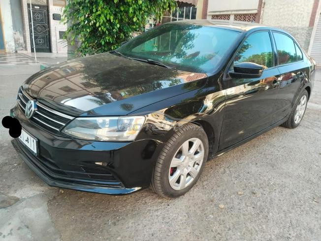 Volkswagen Jetta 2018 Noir