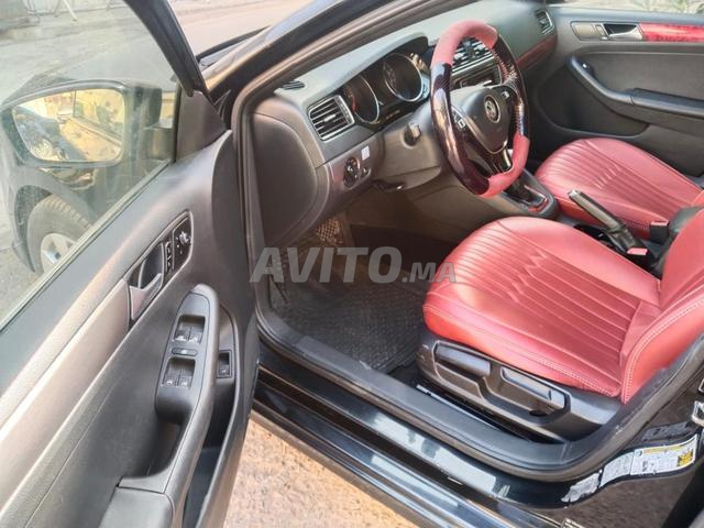 Volkswagen Jetta 2018 Noir - 2