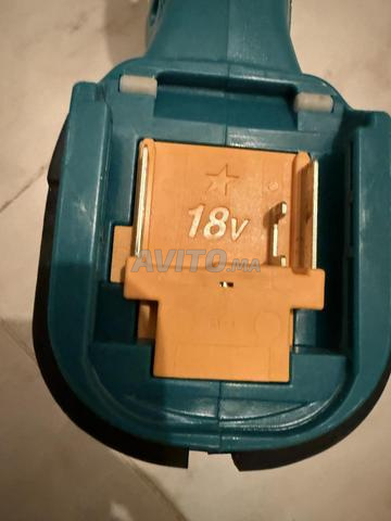 آلة للبراغي Makita DFR750