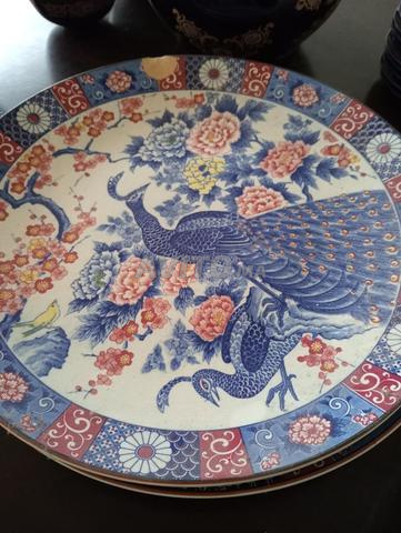 2 أطباق طاوس حور