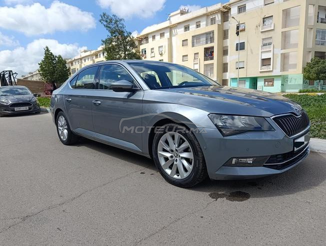Skoda Superb Diesel Automatique- Excellent état -