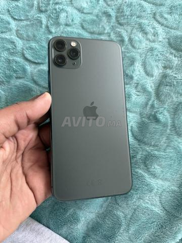 iPhone 11 Pro Max 64 gb batterie 71 propre