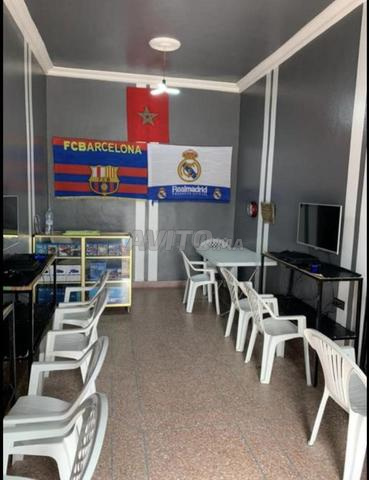 3 PS4 كاملة مع تلفاز 32 والألعاب