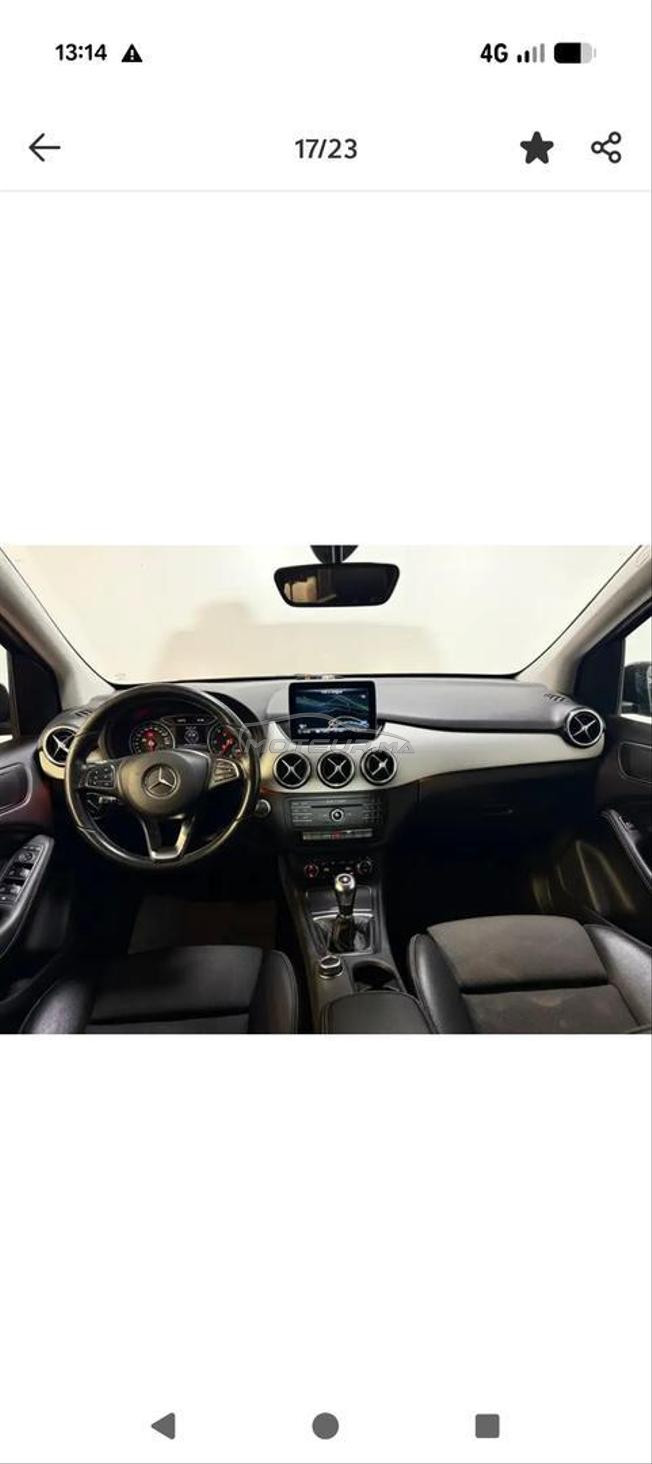 MERCEDES-BENZ B180 