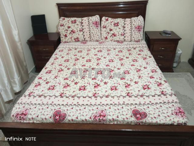 Chambre à coucher complète - 2