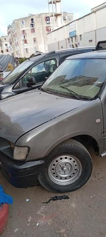 Isuzu modèle 2006 - 2