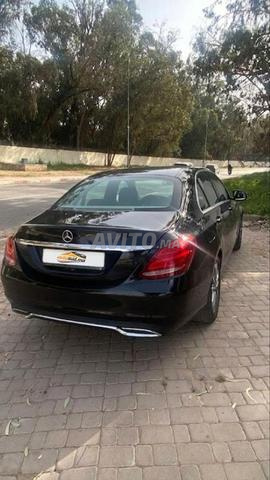 مرسيدس الفئة سي 200d - 2