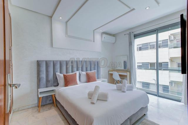 شقة مفروشة عالية المستوى في منطقة سباق الخيل - 2