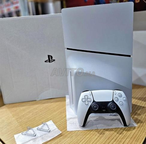 جهاز Ps5 Slim كالجديد مع ألعاب