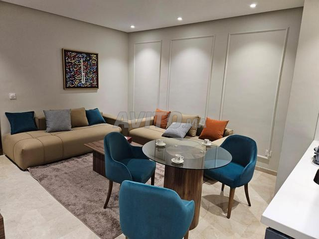 📢 Studio Meublé à Louer – Casablanca, Proche CFC 📢 - 2