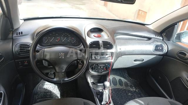 Voiture à vendre, propre - 2