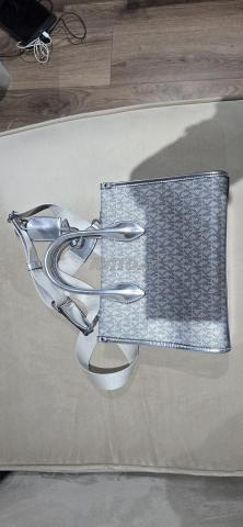 Sacs à main Michael Kors pour femmes, originaux