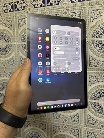 Tablette Samsung Galaxy s9 FE 5g - 2