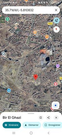 Terrain 2 façades 138 mètres garage 4 lotissement