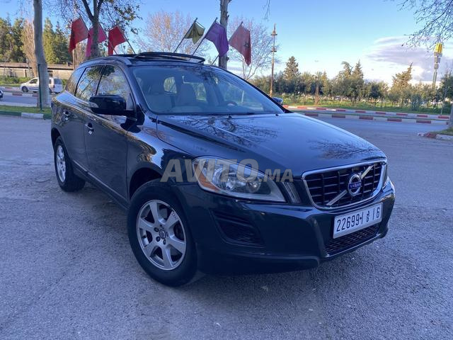 فولفو XC60 D5 ديزل أوتوماتيكية موديل نهاية 2009 - 2