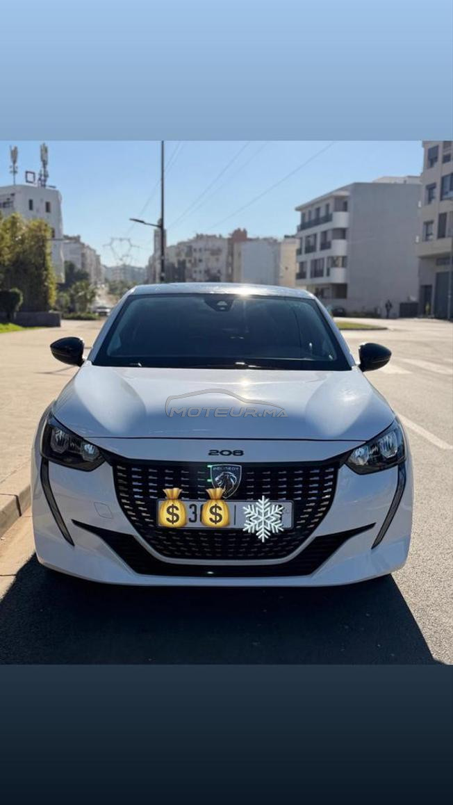 Peugeot 208 Diesel Manuelle 2024 à Casablanca