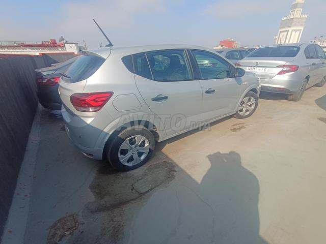 داسيا سانديرو لوريات 2024 - 2