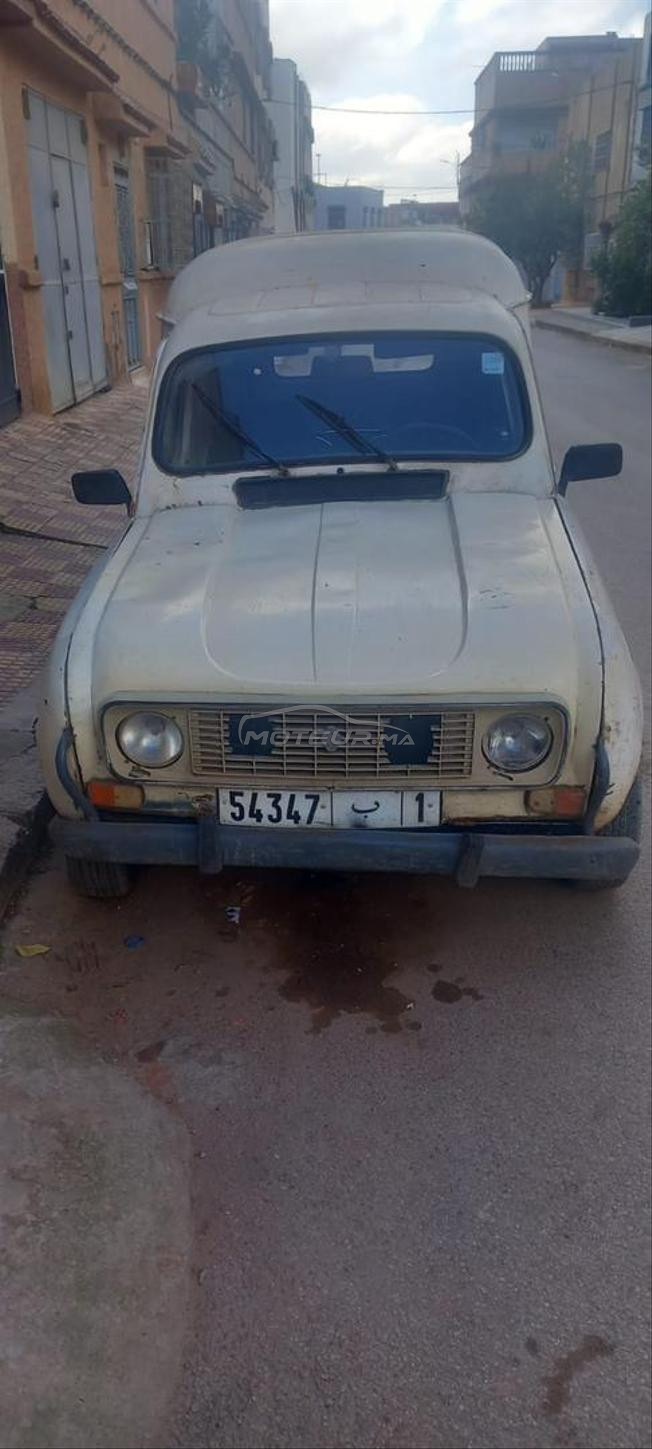 Renault Essence Manuelle 1989 à Khemisset