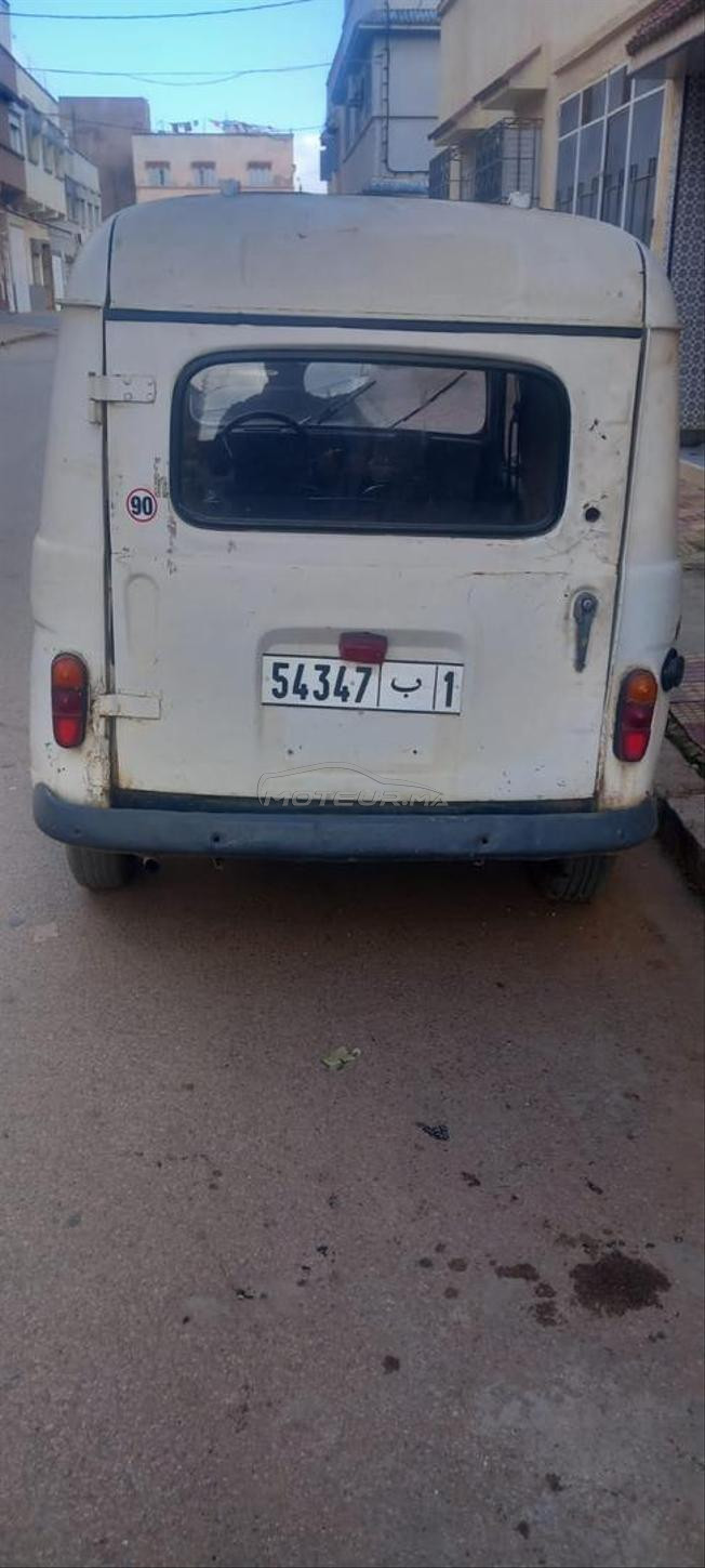 Renault Essence Manuelle 1989 à Khemisset
