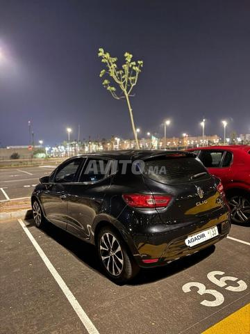 Renault Clio Diesel Manuelle 2020 à Agadir - 2