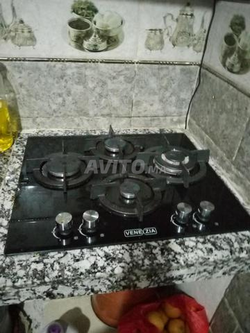 لوحة غاز من ماركة فينيزيبيل حالة جيدة جدا