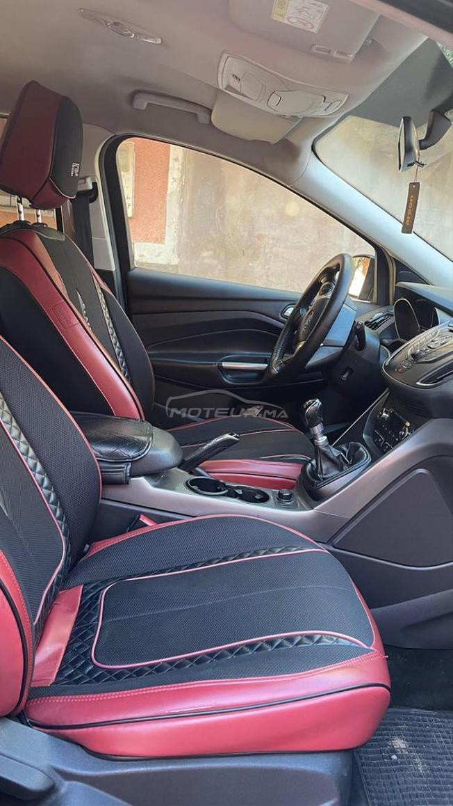 ford kuga modèle 2016 à vendre 
