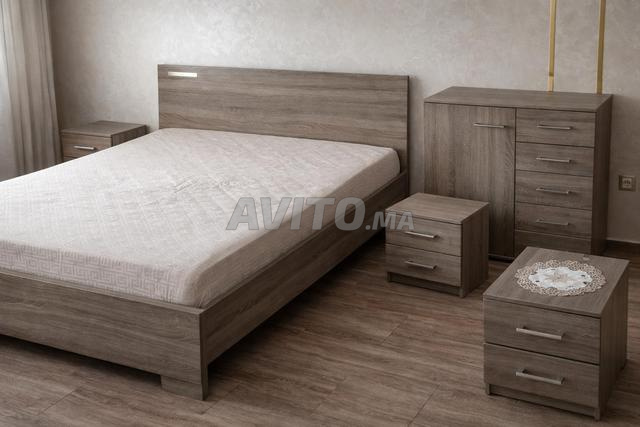 غرفة نوم كاملة في حالة جيدة