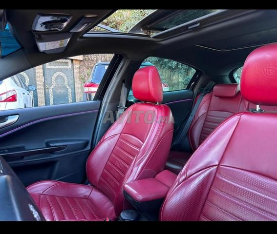 بيع ألفا روميو جوليتا إصدار سبرينت الرياضي - 2