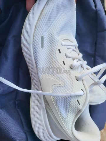 أحذية نايك. 42.