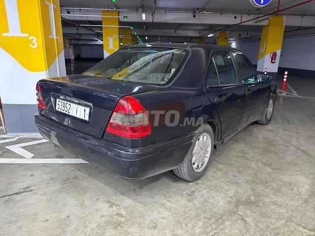 مرسيدس بنز الفئة C220 ديزل مجمركة - 2