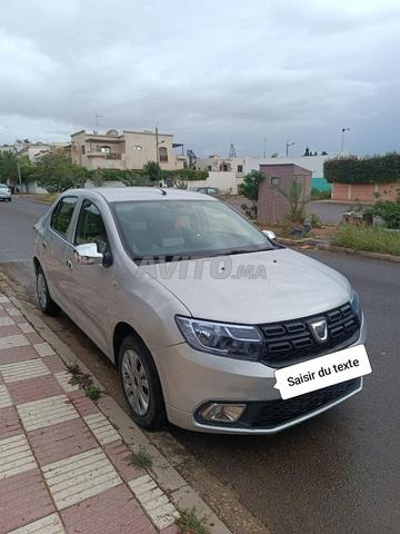 Dacia Diesel Manuelle 2017 à Agadir - 2