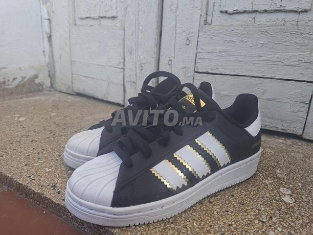 أديداس سوبر ستار أصلية مقاس 38 - 2